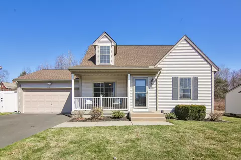 32 Crystal Dr, East Granby, CT 06026