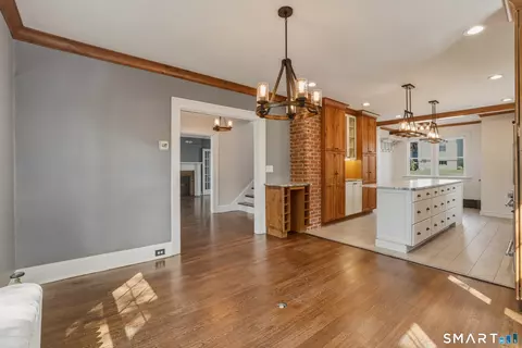 Dining - 5 Broadview St, Bristol, CT 06010 photo 2 of 3