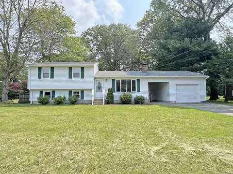 6 Perron Rd, Plainville, CT 06062