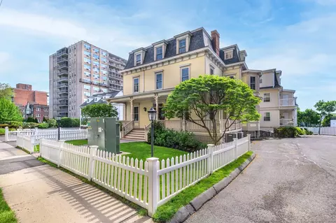 49 Glenbrook Rd #301, Stamford, CT 06902