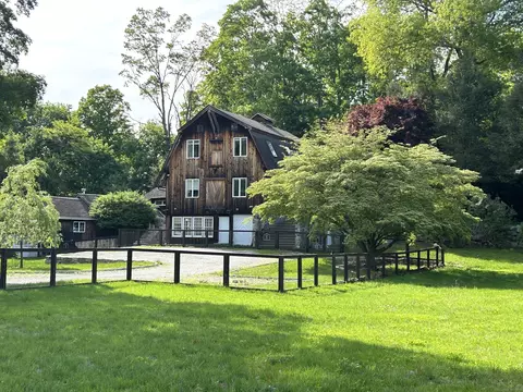 5 Deerfield Rd, Wilton, CT 06897 photo 1