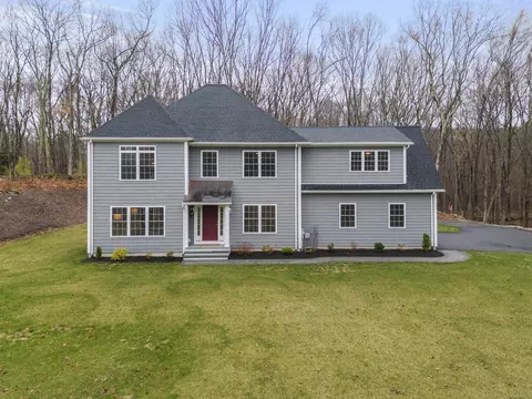 7 Ridge Valley Rd, Sandy Hook, CT 06482