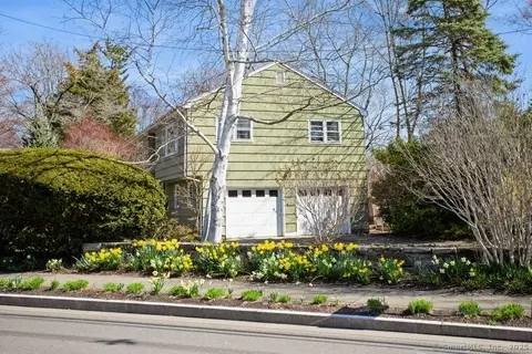 57 Orchard St, Cos Cob, CT 06807