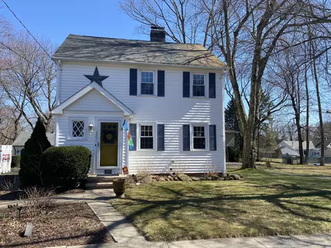525 Hartford Tpke, Hamden, CT 06517