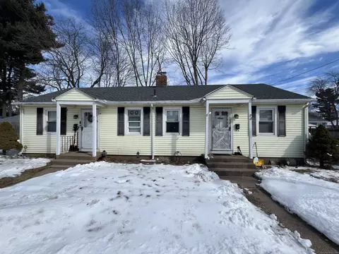 21 Hathaway Ln, Manchester, CT 06040