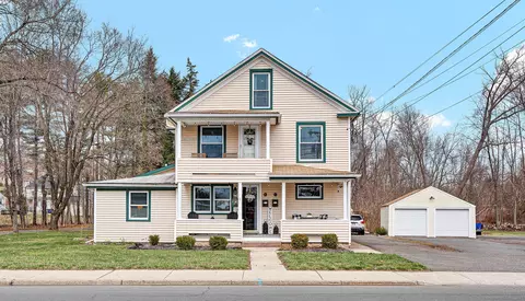 105 W Center St, Southington, CT 06489
