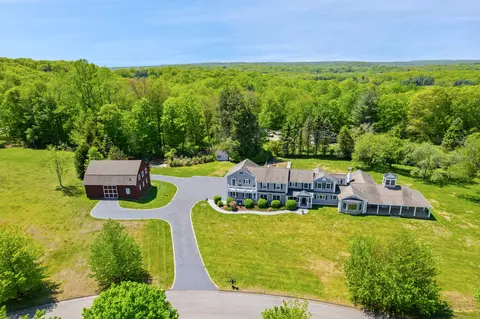 16 Percheron Dr, Monroe, CT 06468
