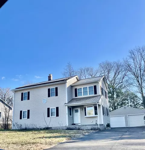 64 Chestnut Cir, Suffield, CT 06093