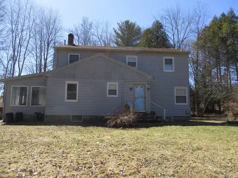 261 Gawron Rd, Thompson, CT 06277