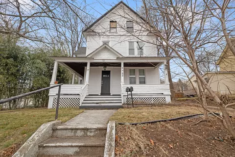 42 Goodyear Ave, Naugatuck, CT 06770