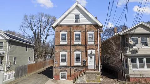 11 White St, New Haven, CT 06519