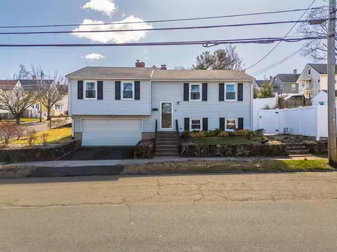 142 S Orchard St, Wallingford, CT 06492
