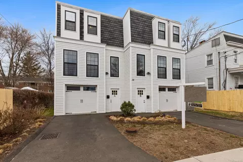 38 W Washington Ave, Stamford, CT 06902