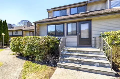 2289 Bedford St #C8, Stamford, CT 06905