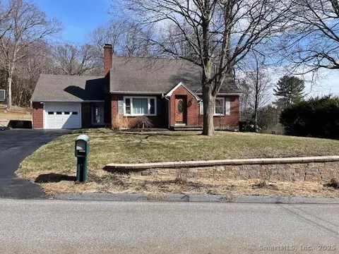 20 Lynn Heights Rd, Torrington, CT 06790