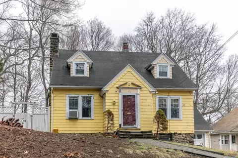 42 Valentine St, Waterbury, CT 06708