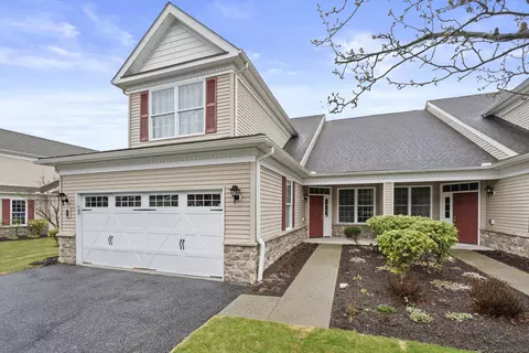 7 Watkins Dr #7, Sandy Hook, CT 06482