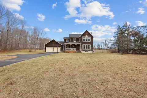 203 Abbe Rd, Enfield, CT 06082