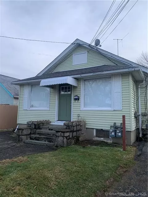 12 Nurney St, Stamford, CT 06902