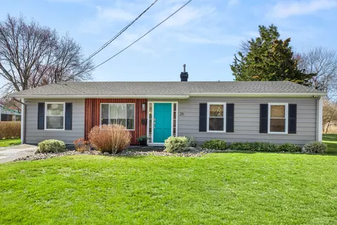 25 Sherman St, Old Saybrook, CT 06475