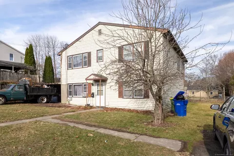 35 Houghton St, Waterbury, CT 06704