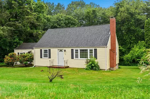 80 Old County Rd, East Granby, CT 06026