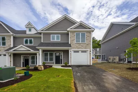 18 Valley View Dr, Killingly, CT 06241