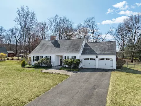 21 Jamestown Rd, Somers, CT 06071