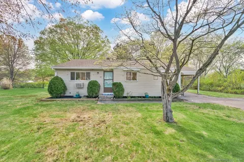 88 Benedict Dr, South Windsor, CT 06074