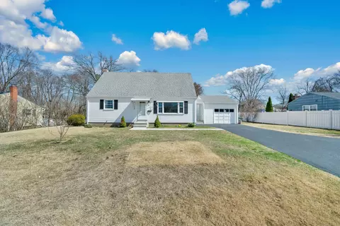 41 Keeney St, Manchester, CT 06040