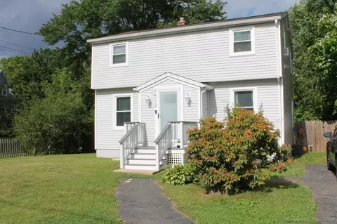 1512 Willard Ave, Newington, CT 06111