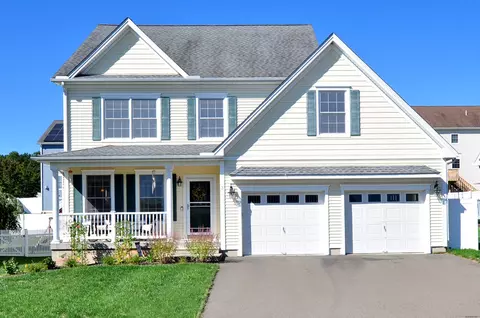 3 Bushel Rd #3, Plainville, CT 06062