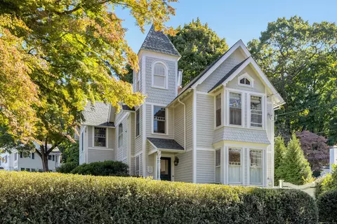 246 Rowayton Ave, Norwalk, CT 06853