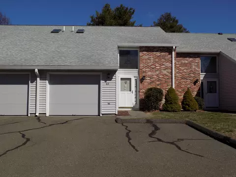705 Lake Ave #63, Bristol, CT 06010