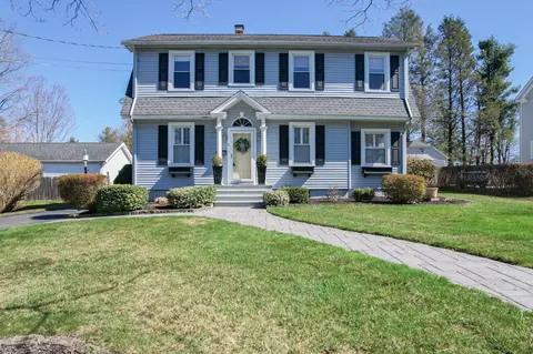 32 Bennett Ave, Cheshire, CT 06410