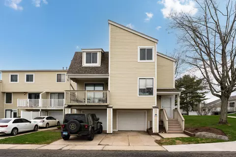 341 Walden Green Rd #341, Branford, CT 06405