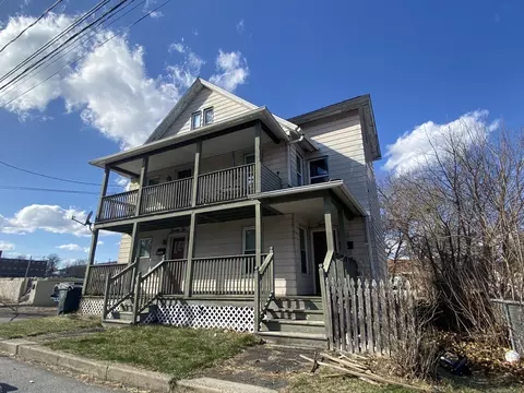 20 North St, Torrington, CT 06790