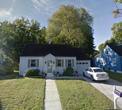46 Hayward Rd, Hamden, CT 06514