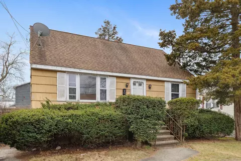 191 Trumbull Ave, Bridgeport, CT 06606