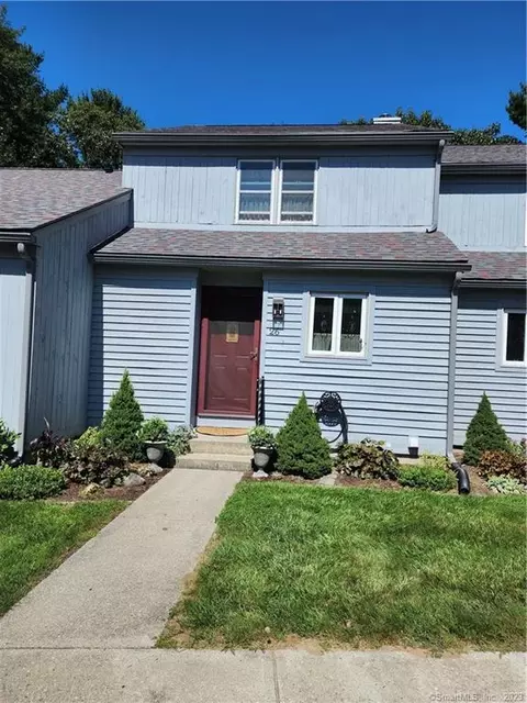 26 Woodstock Mdws #26, Woodstock, CT 06281