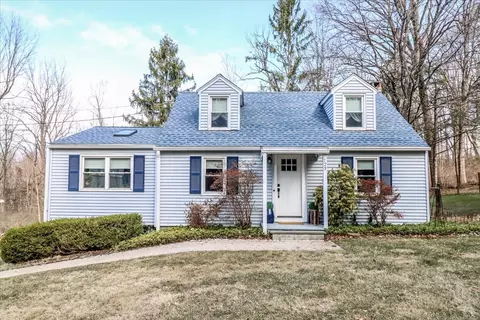 123 Chestnut Land Rd, New Milford, CT 06776