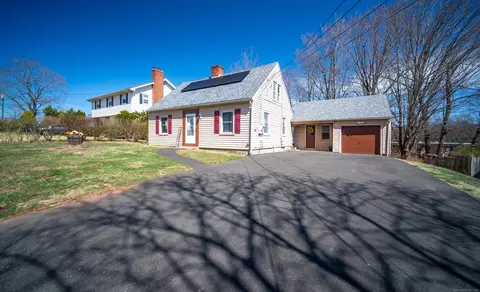 55 Lowe Ave, Meriden, CT 06450