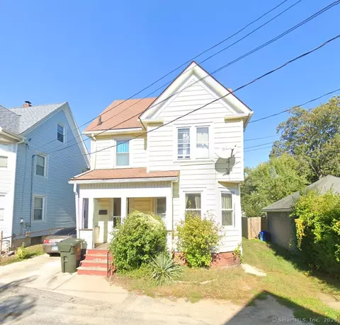 11 Borodell Pl, New London, CT 06320