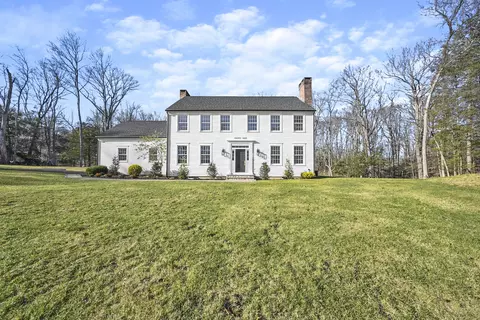 89 Deer Run Rd, Watertown, CT 06795