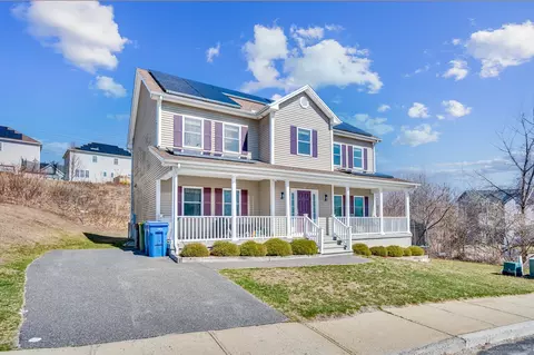 45 Olympia Ln, Waterbury, CT 06704