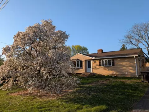 27 Payne Pl, Meriden, CT 06450