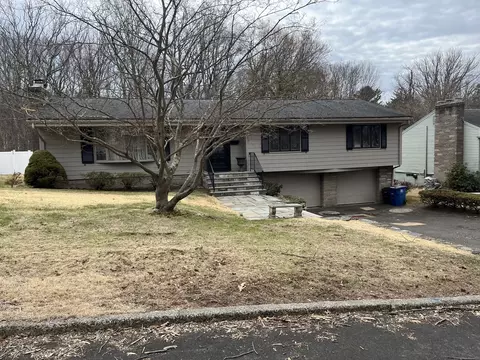 147 Tuttle Dr, New Haven, CT 06512