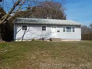 11 County Fair Rd, Norwich, CT 06360