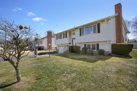 53 David Dr, Meriden, CT 06450