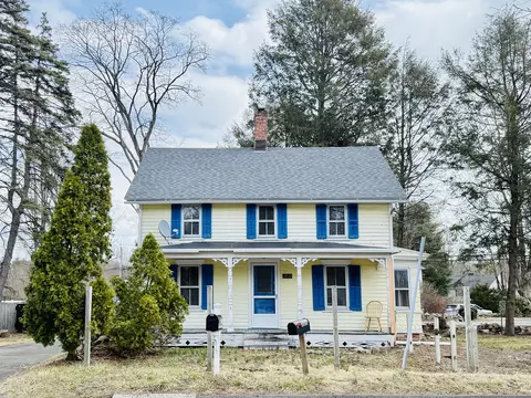 152 Partrick Ave, Norwalk, CT 06851
